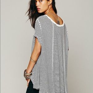 We The Free Circle In The Sand Tee